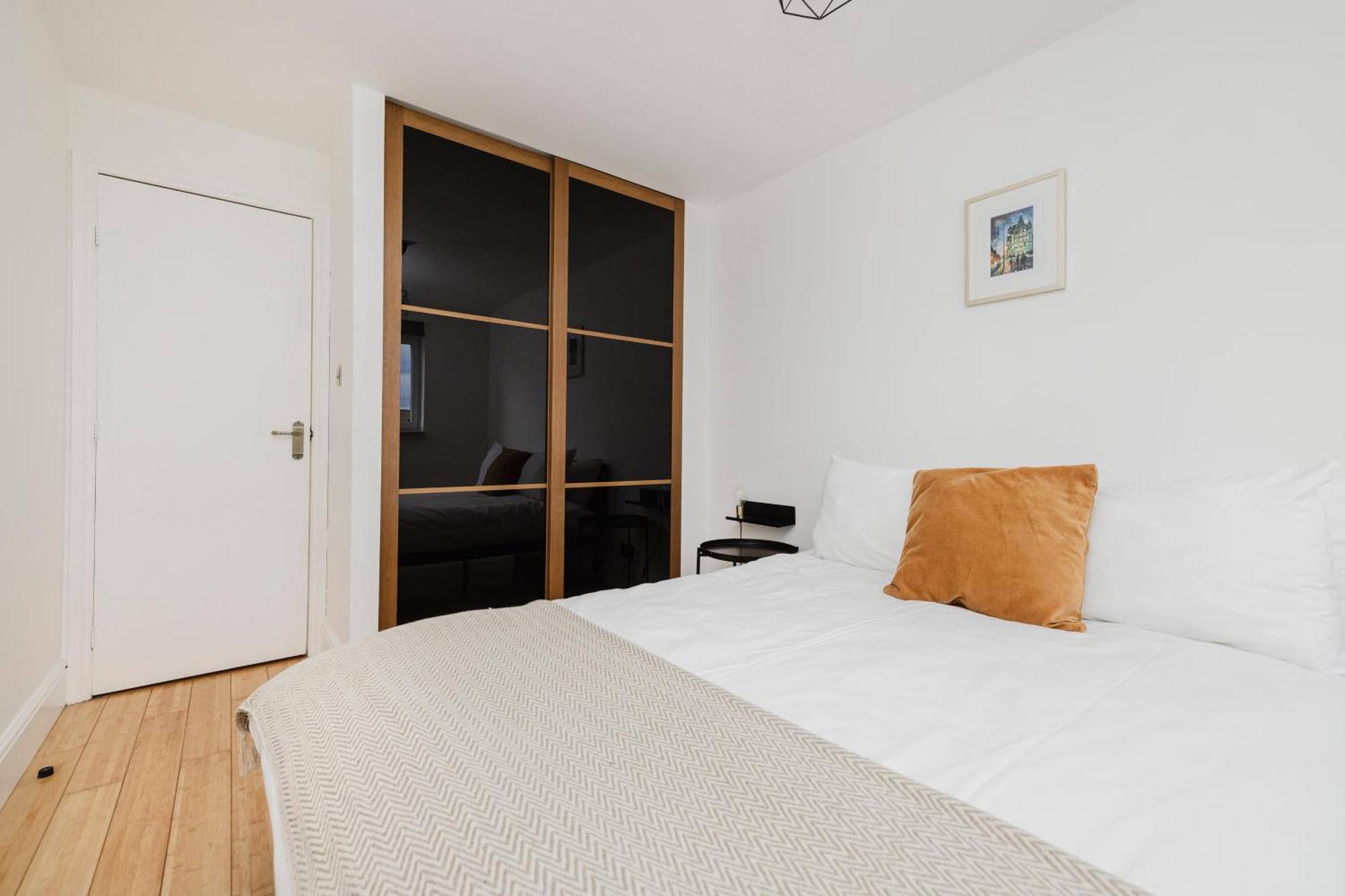 Joivy Welcoming Flat Near Park Apartment EDI